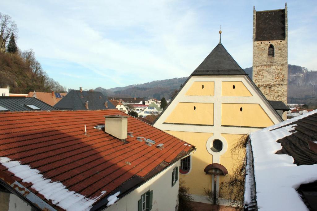 Burgdacherl Hotel Neubeuern Buitenkant foto